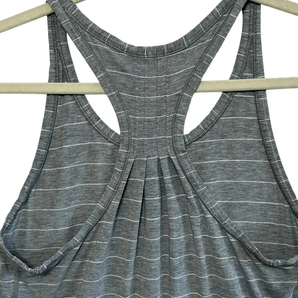 Lululemon Yogi Everyday Tank Top Women's Sz 4 Soft Serve Striped Gray Racerback